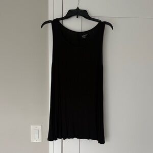 LOFT Black Sleeveless Scoop Neck Tank